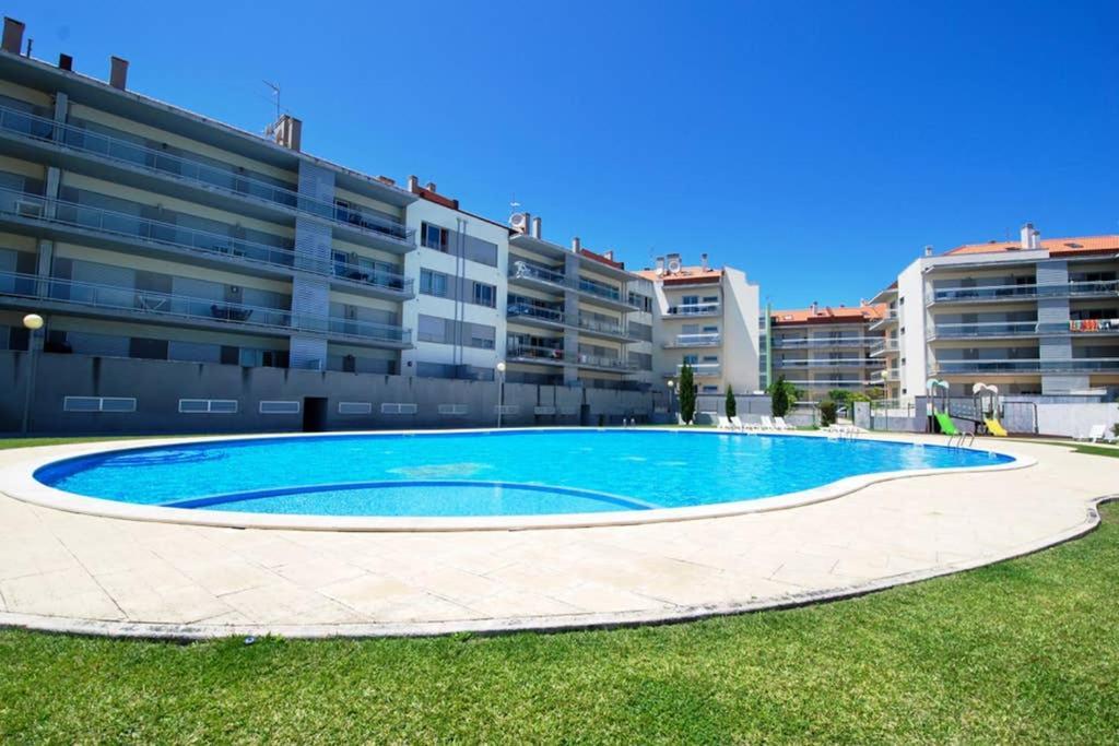 Parasol Appartment เซามาร์ทินโญโดปอร์โต ภายนอก รูปภาพ