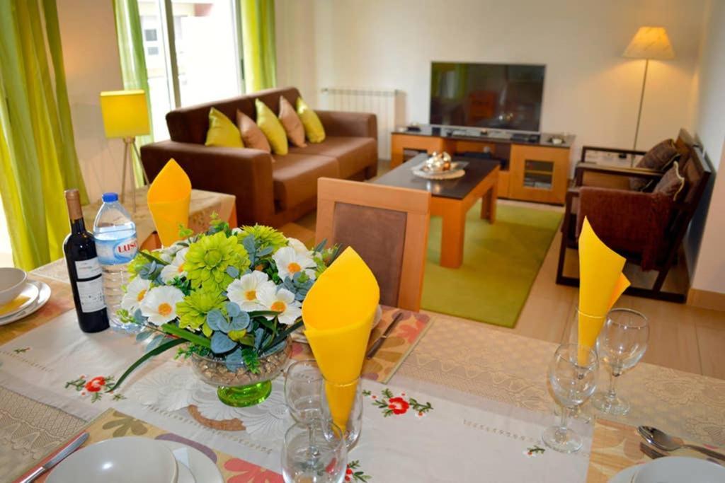 Parasol Appartment เซามาร์ทินโญโดปอร์โต ภายนอก รูปภาพ