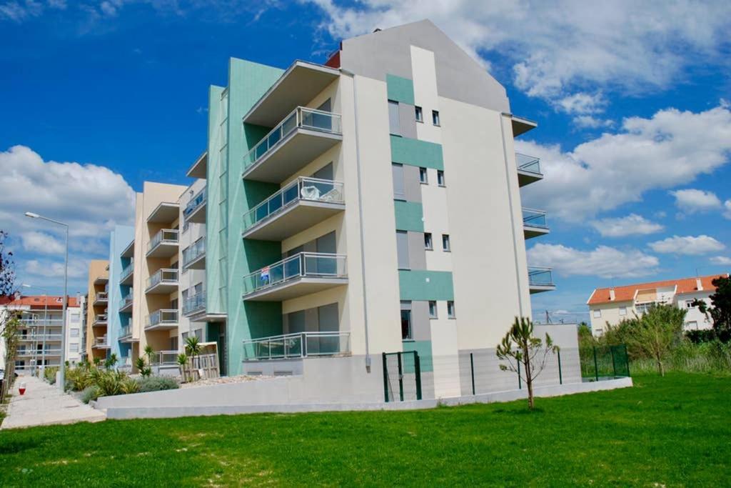 Parasol Appartment เซามาร์ทินโญโดปอร์โต ภายนอก รูปภาพ